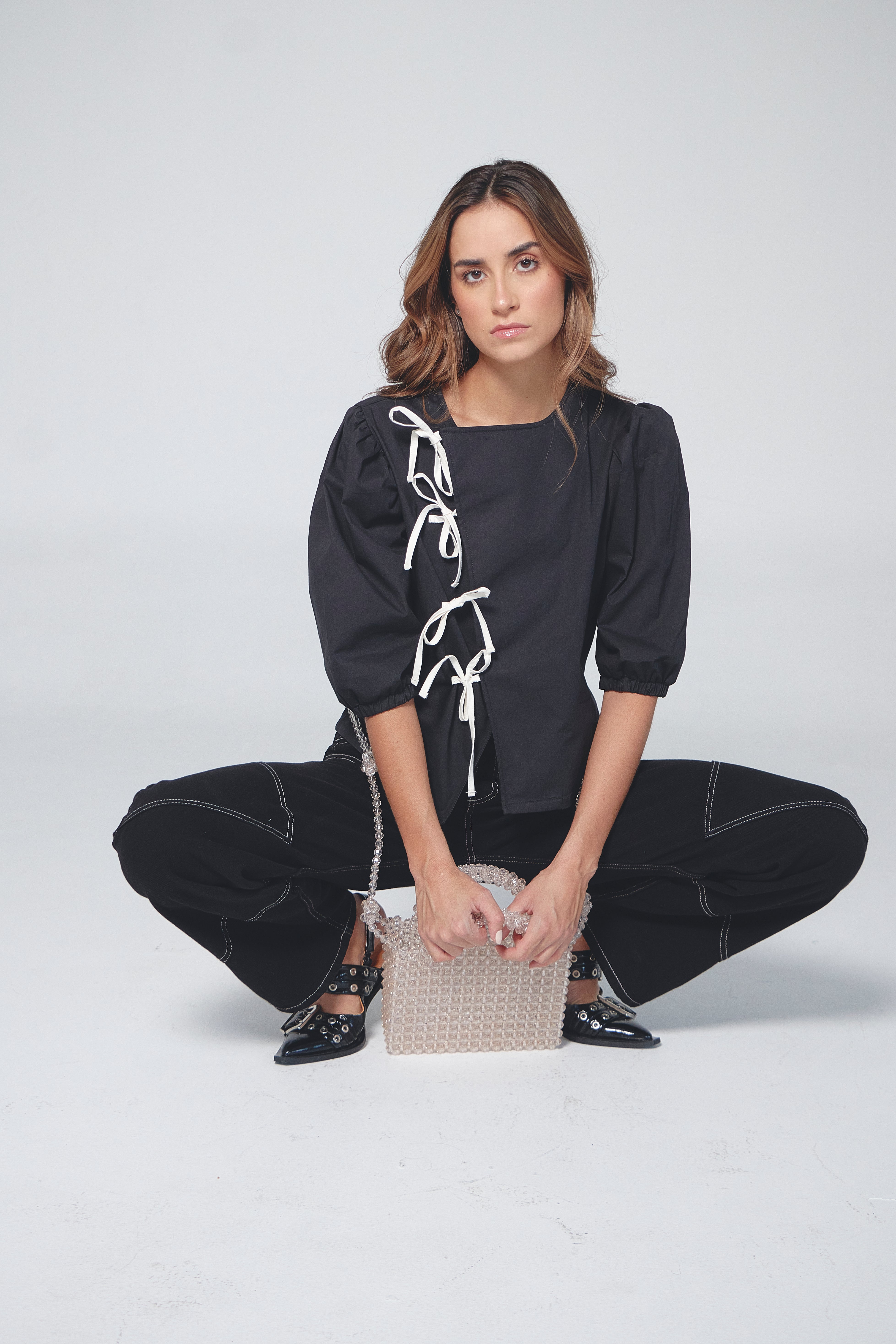 THE KNOT BLOUSE - BLACK